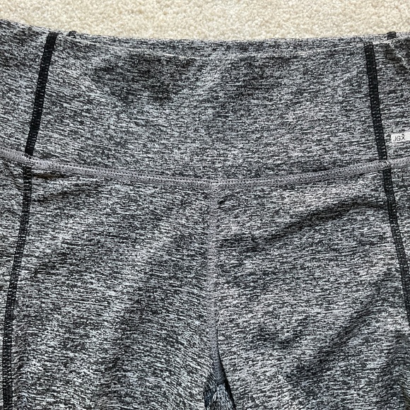 JGX Leggings Size Medium - Picture 6 of 6
